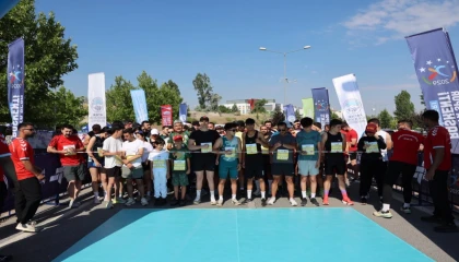 Kayseri Büyükşehir’den Demokrasi Koşusu