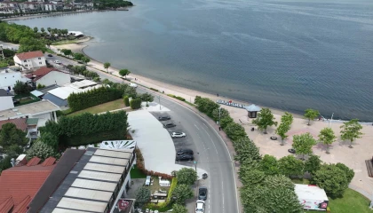 Kocaeli Başiskele sahilinde trafik sil baştan