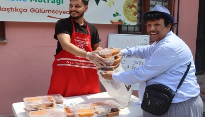 Kocaeli İzmit’te kaliteli ve ekonomik yemek desteğini sürdürüyor