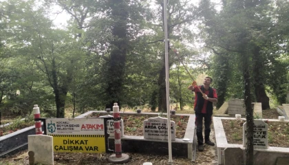 Kocaeli’de Hakkaniye Şehitliği’ne Büyükşehir’den anlamlı dokunuş
