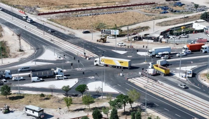 Konya’da tramvay hattı güzergahında altyapı yenilemesi
