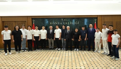Konya’da Vali Akın ve Başkan Altay şampiyonlarla buluştu