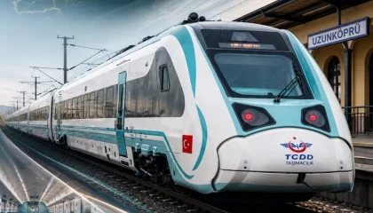 Milli elektrikli tren setleri Uzunköprü-Halkalı hattında ilk sefere 22’sinde çıkıyor