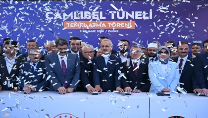 Sivas ile Tokat arasında kesintisiz ulaşım hedefi... Çamlıbel Tüneli’nin temeli atıldı