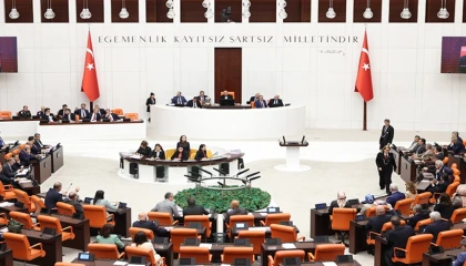 TSK’yı ilgilendiren kanun teklifi yasalaştı... Uzman erbaş, subay ve kamu istihdamına yeni düzenlemeler