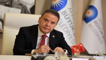 Tutukluluğunun 1. yılında Muhittin Böcek’ten dikkat çeken mesaj... ”Vefasız menfaatçileri unutmayacağız”