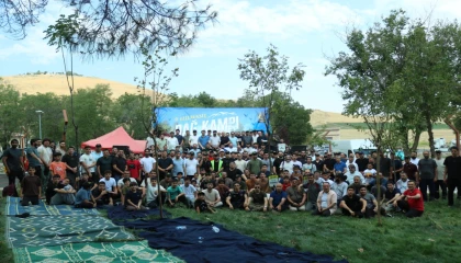 YediHilal’in 9. Geleneksel Dağ Kampı Batman’da gerçekleştirildi